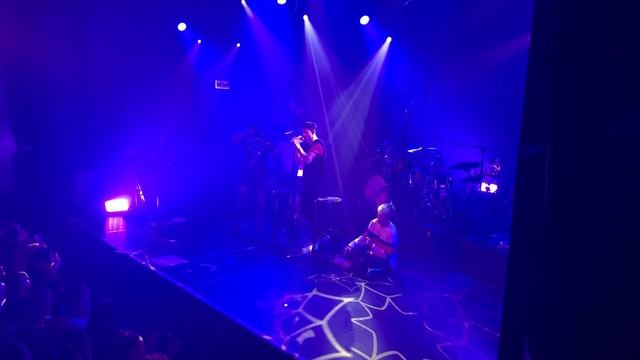 Jack & Jack - when the party’s over Billie Eilish cover смотреть онлайн