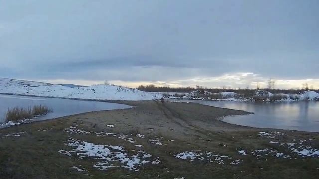 Racer RC200XZT По песчаной косе смотреть онлайн