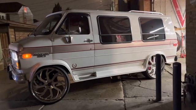 1995 Veno #chevy #g20 #chevyg20 #chicago #290 #westside #28s #vellano #5thwheel #therimplug смотреть онлайн