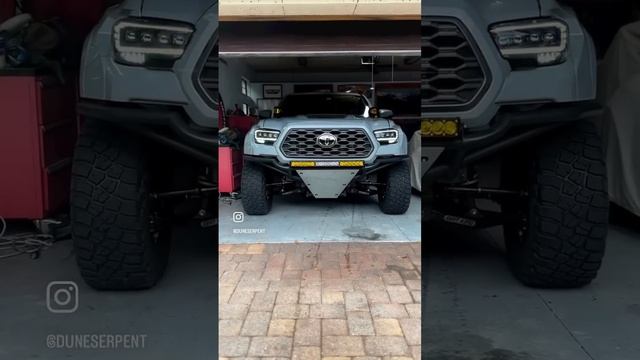 Sleeping Tacoma смотреть онлайн