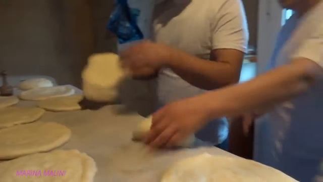 Тандырные лепешки смотреть онлайн