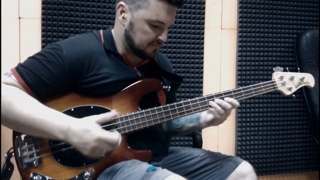 Что делать, если порвалась струна у гитариста! :)) смотреть онлайн
