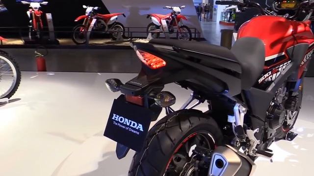 2017 Honda CB500X Features Special Red Edition Walkaround Review Look in HD смотреть онлайн