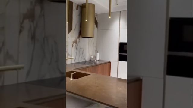 Утонченность и изящество ?В новом проекте Гранд Мебель 97 ? Ставь + и узнай стоимость кухни мечты! смотреть онлайн