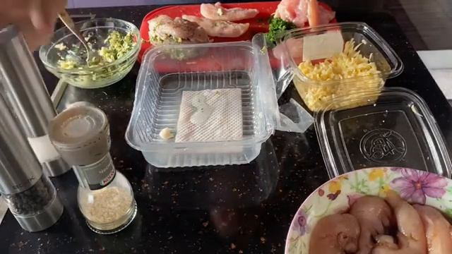 Куриные грудки, два способа приготовления смотреть онлайн