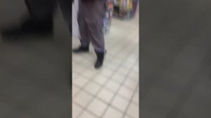 Пятерочка!!! Хамство продавцов!! Просрочка в магазинах Москвы!!!