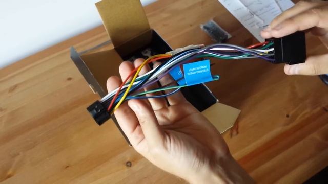 KENWOOD KDC-130Y - Rozpakowanie Unboxing Pierwsze Wrażenia - ForumWiedzy | ForumWiedzy смотреть онлайн