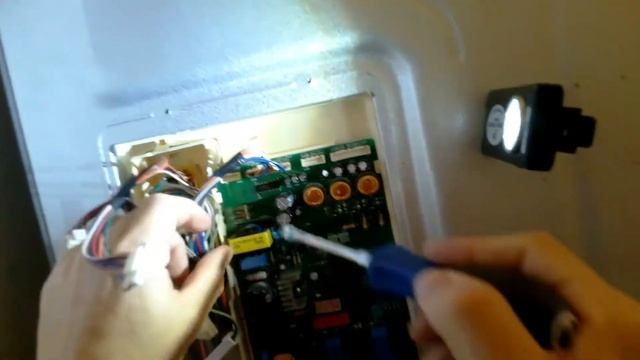 LG Refrigerator [Model LFX259] [ No Power and No Lights] смотреть онлайн