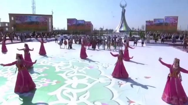 Yulduz Usmonova-Muhabbat (Navruz Bayrami 2023)