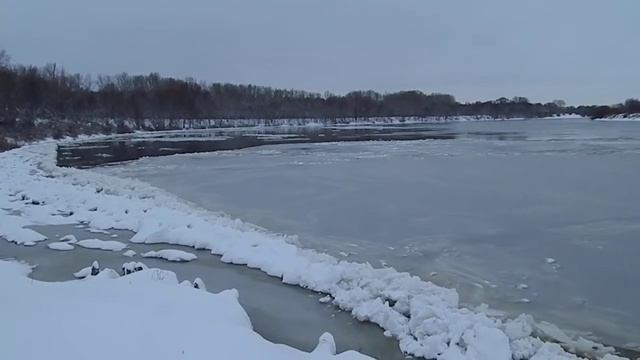 Январский ледоход на Оке смотреть онлайн