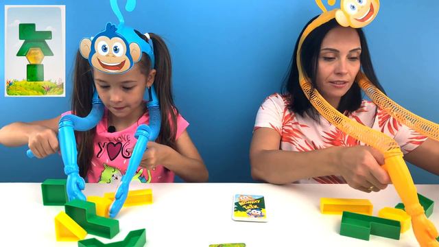 ЧЕЛЛЕНДЖ с обезьянками от World Toys TV / Видео для детей / Арина играет с мамой смотреть онлайн