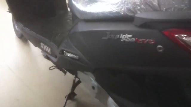 Максикутер SYM Joyride 200i Evo NEW! смотреть онлайн