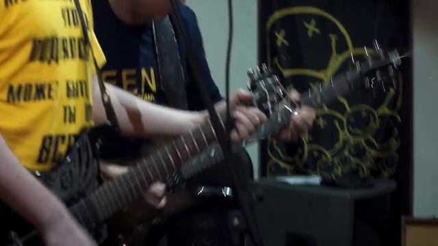 4й Дуст - Взрослая смотреть онлайн