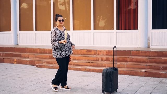 ХУШДОМАНХО - 6 | ۶ - خوش دامن ها смотреть онлайн