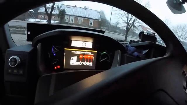 Renault T520 Przyśpieszanie i ogólne sprawy po 100000 km смотреть онлайн