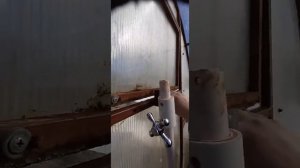 тепличные форточки, фиксатор