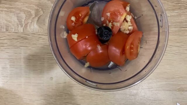 ТЕСТО для ПИЦЦЫ без заморочек! Тоненькое и вкусное! + РЕЦЕПТ СОУСА! смотреть онлайн