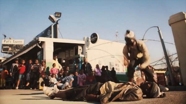 UGLY DUCK She love her body