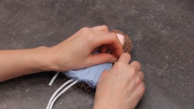 DIY a doll out of macrame cord easily - you will like such an idea! смотреть онлайн