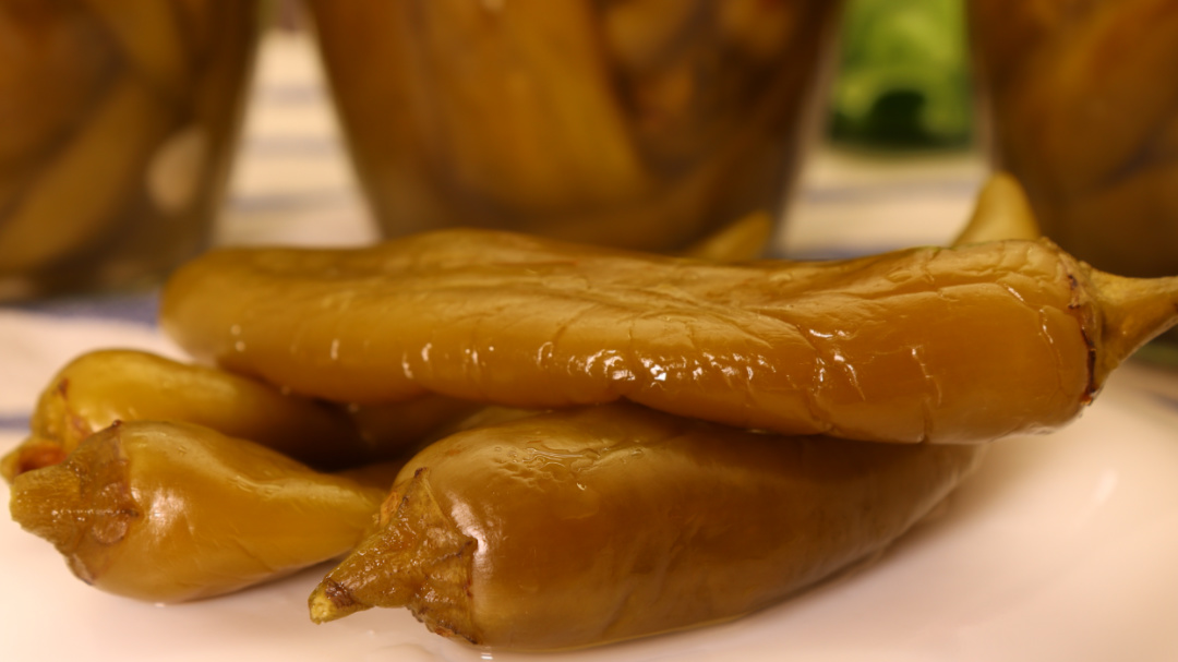 Квашеный острый перец на зиму. Моя самая любимая закуска к любому блюду смотреть онлайн