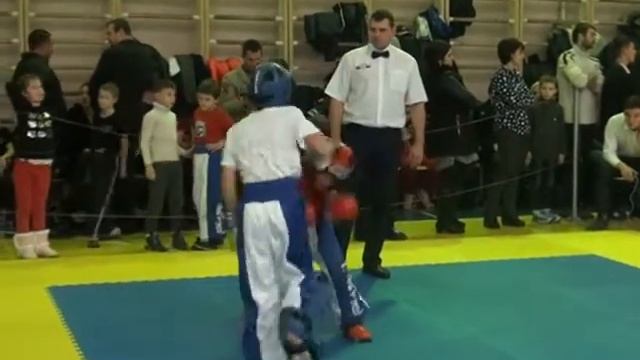 Геращенко Александр 2.1 ЛАЙТ 12.12.15 Кубок Федерации кикбоксинга и восточных видов единоборств WAK смотреть онлайн
