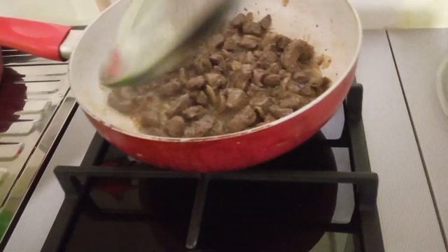 пирог слоеный с печенью смотреть онлайн