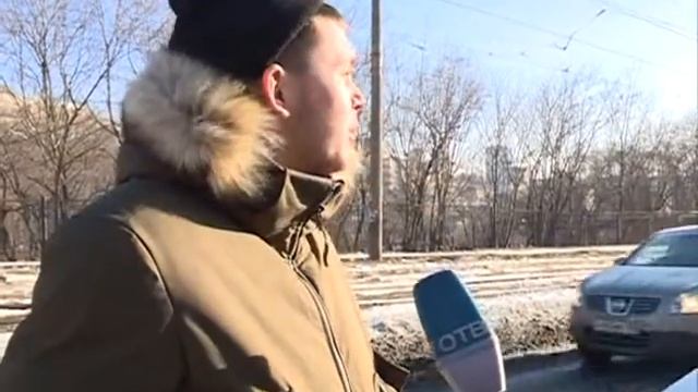 Леди за рулем Harrier выбила «страйк» из двух авто на Луговой смотреть онлайн