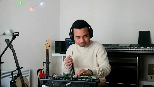 First Video with my loopstation Beatbox old style MK2 смотреть онлайн
