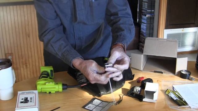 AUTOJOE 24V Max Cordless Rapid Inflator Box Opening смотреть онлайн