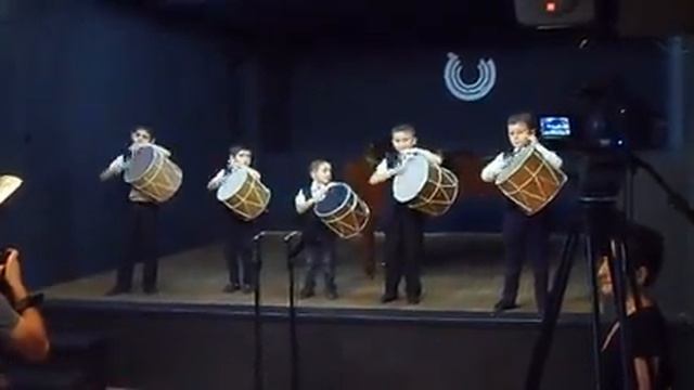 Armenian dhol Lilit Hovsepyani sanern solo Mishul 4 tarekan смотреть онлайн