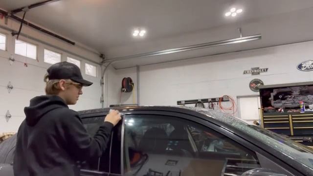 2010-12 Ford Fusion RainGuard Install смотреть онлайн
