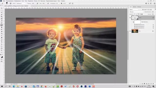 Как создать солнечные лучи на фотографии в Фотошопе смотреть онлайн