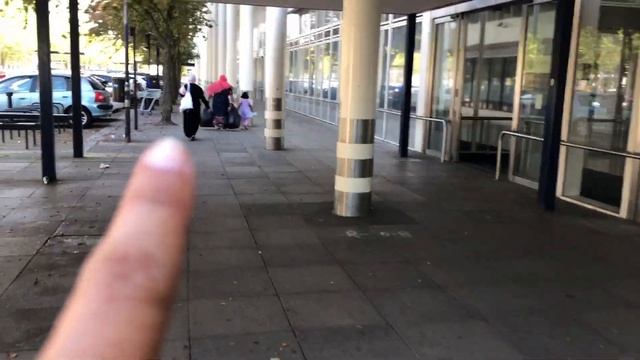 Visit of Milton Keynes Town Center. Best Garden City of To-Morrow, Near London Luton Airport. Tsets смотреть онлайн