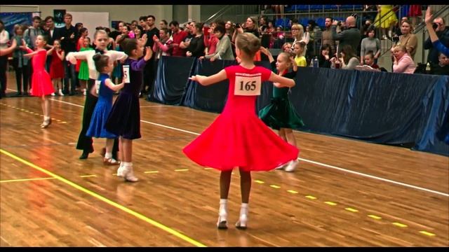 Дети 1 (до 10 лет), Шт Solo - Стандарт (1)+Латина (1) танец #Waltz(W) SMILE CUP – 2020 смотреть онлайн