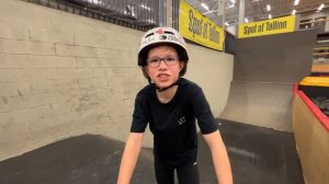 ТРЮКИ НЕ ПО УРОВНЮ | СЛОЖНЫЕ ТРЮКИ НА САМОКАТЕ