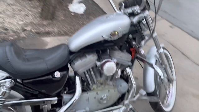 Harley Davidson Sportster XL883 100 Anniversary от ?MOTO-LEGACY? смотреть онлайн