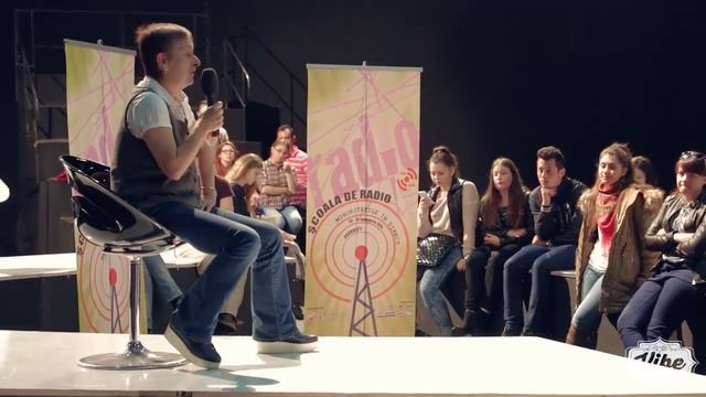 Scoala de radio: Minoritățile în direct (București, 2015) смотреть онлайн