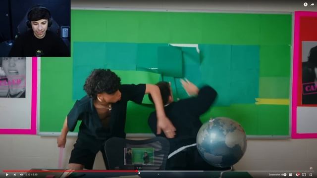 GeorgeNotFound Reacts to LARRAY Diss Track! смотреть онлайн