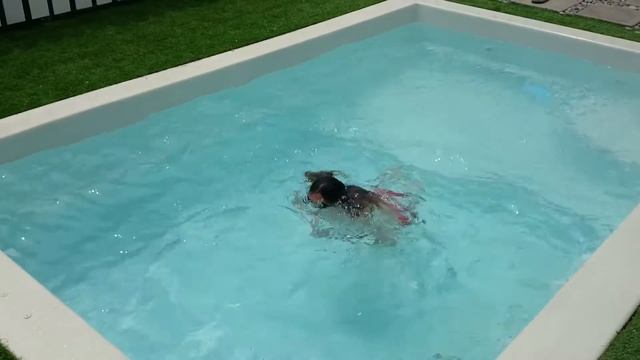 Swimming Endlessly In Hydro One Fiberpool, Model Redang