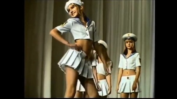 Russian Girls Dancing To Sugar Sugar