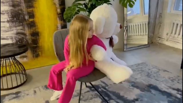 Плюшевый медведь 120 см смотреть онлайн