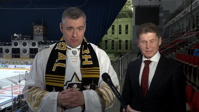 Леонид Слуцкий разделил с болельщиками приморского хоккейного клуба «Адмирал» радость победы смотреть онлайн