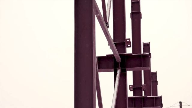 Монтаж металлоконструкций быстровозводимых зданий. смотреть онлайн