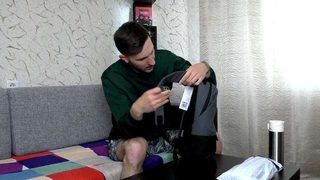 Рюкзак Xiaomi и термос с Aliexpress смотреть онлайн