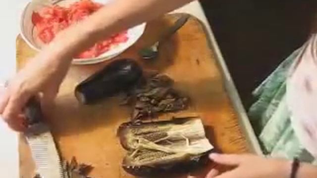 Салат из печеных баклажанов видео рецепт UcookVideo.ru смотреть онлайн