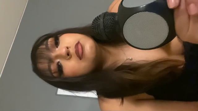 Karaoke night (I bet on losing dogs by Mitski cover) смотреть онлайн