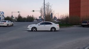 Выхлоп модуло на аккорд 8