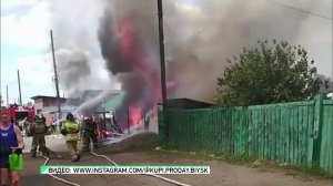 В Бийске произошёл пожар в частном секторе Зелёного клина (Будни, 10.06.20г., Бийское телевидение)
