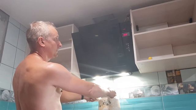 Переделка вытяжки в автоматическую с терморегулятором. смотреть онлайн