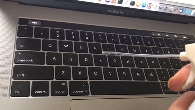 How To Keyboard Fix 2017 Macbook Pro with new style keyboard. смотреть онлайн